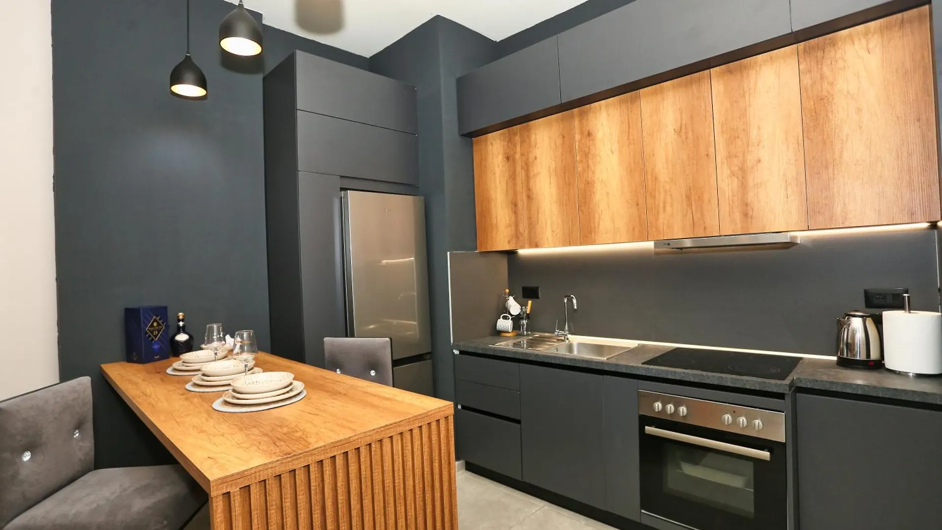 Luxurious Apartment Square 21 Tirana Albania